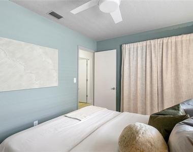 508 Columbia Drive - Photo Thumbnail 23