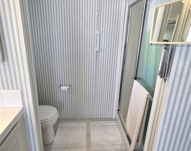 136 Pindo Palm Street W - Photo Thumbnail 20