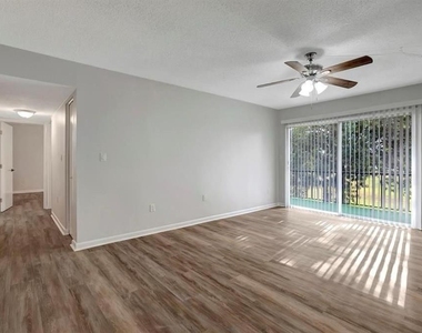 7020 Cognac Drive - Photo Thumbnail 16