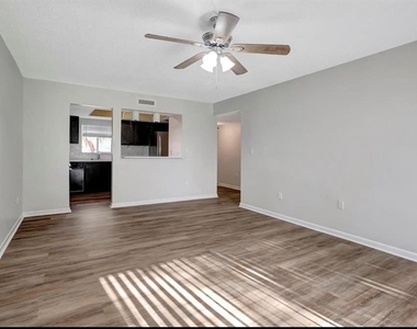 7020 Cognac Drive - Photo Thumbnail 18