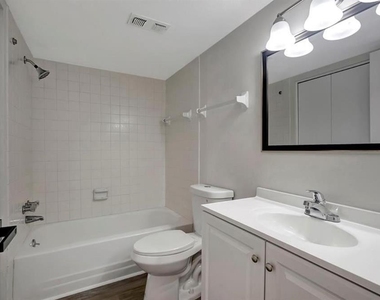 7020 Cognac Drive - Photo Thumbnail 29