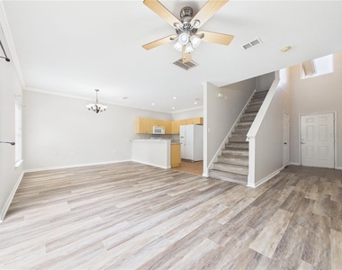 16310 Fairford Palms Court - Photo Thumbnail 4
