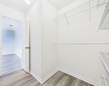 16310 Fairford Palms Court - Photo Thumbnail 44