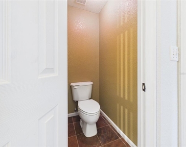 16310 Fairford Palms Court - Photo Thumbnail 22