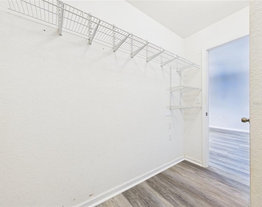 16310 Fairford Palms Court - Photo Thumbnail 45