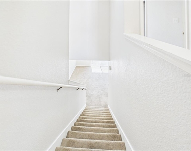 16310 Fairford Palms Court - Photo Thumbnail 38