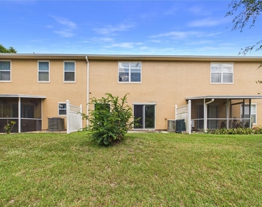16310 Fairford Palms Court - Photo Thumbnail 32