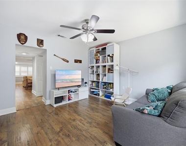 4101 W Neptune Street - Photo Thumbnail 5