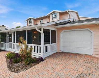 345 Bailey Street - Photo Thumbnail 2