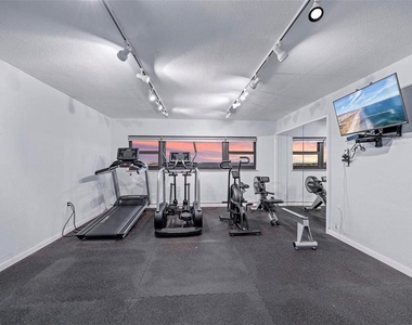 4141 Bayshore Boulevard - Photo Thumbnail 26