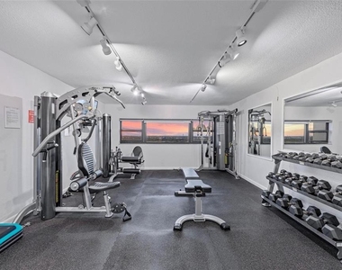 4141 Bayshore Boulevard - Photo Thumbnail 27
