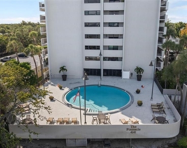 4141 Bayshore Boulevard - Photo Thumbnail 24
