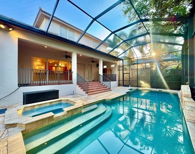 4620 W Browning Avenue - Photo Thumbnail 61