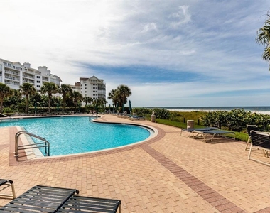 1560 Gulf Boulevard - Photo Thumbnail 44