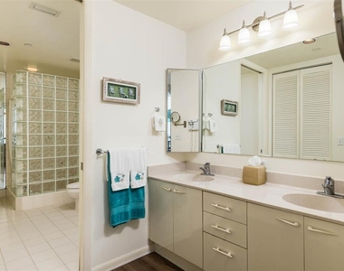 1560 Gulf Boulevard - Photo Thumbnail 26