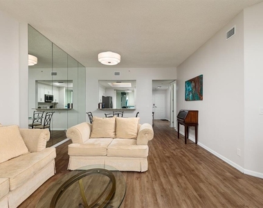 1560 Gulf Boulevard - Photo Thumbnail 15
