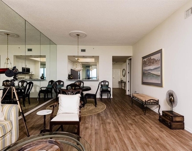 1560 Gulf Boulevard - Photo Thumbnail 16