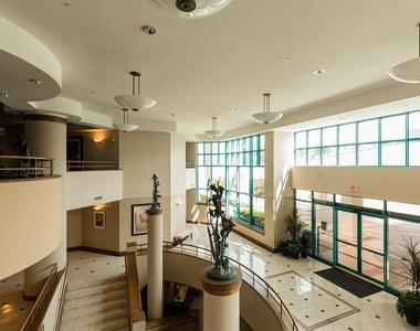 1560 Gulf Boulevard - Photo Thumbnail 6