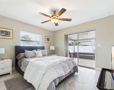 409 4th Avenue N - Photo Thumbnail 10