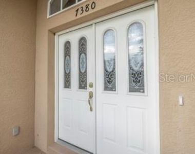 7380 Pebble Beach Lane - Photo Thumbnail 7