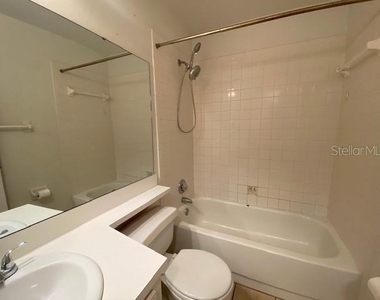 3938 Creek Woods Drive - Photo Thumbnail 9
