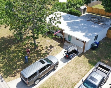 1639 St Catherine Drive W - Photo Thumbnail 15