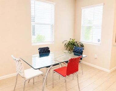 1502 Erin Breeze Lane - Photo Thumbnail 5