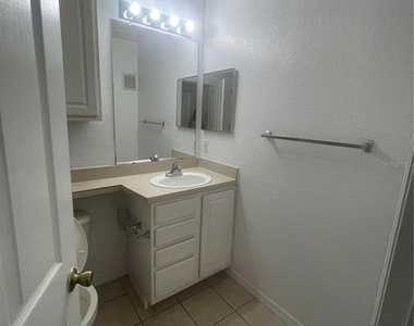 8820 Dunes Court - Photo Thumbnail 12
