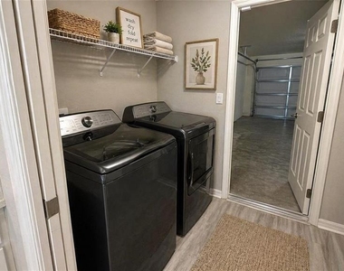 485 Windy Willow Way - Photo Thumbnail 6