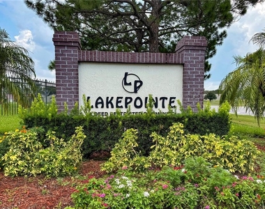 140 Lakepointe Circle - Photo Thumbnail 25