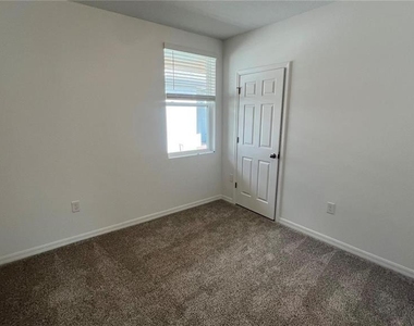 3185 Viceroy Court - Photo Thumbnail 26