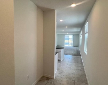 3185 Viceroy Court - Photo Thumbnail 4