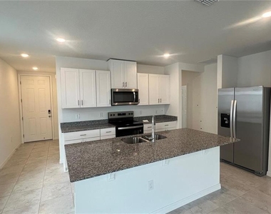 3185 Viceroy Court - Photo Thumbnail 6