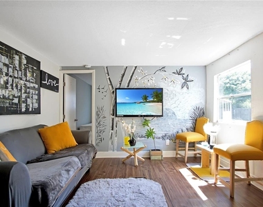 26 Forest Drive - Photo Thumbnail 7
