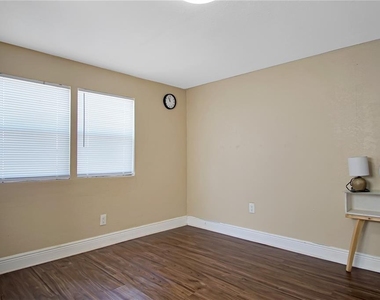 26 Forest Drive - Photo Thumbnail 12