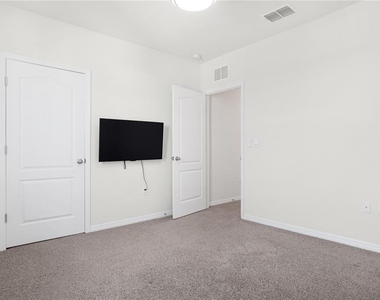 4027 Alissa Lane - Photo Thumbnail 30