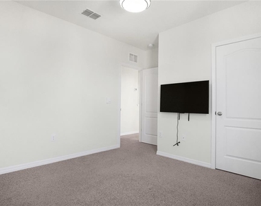 4027 Alissa Lane - Photo Thumbnail 22