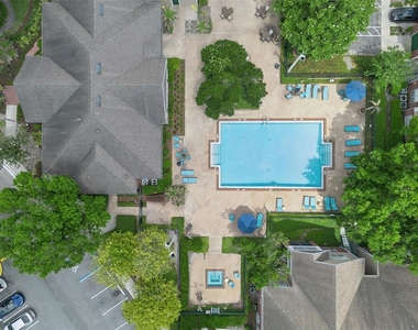 13015 Plantation Park Circle - Photo Thumbnail 13