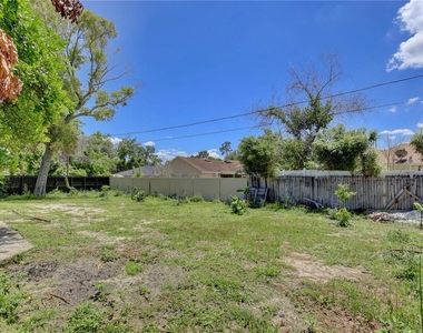 1687 Brewton Circle - Photo Thumbnail 24