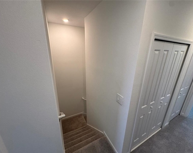 3135 Mindfullness Drive - Photo Thumbnail 10