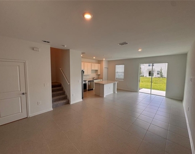 3135 Mindfullness Drive - Photo Thumbnail 5