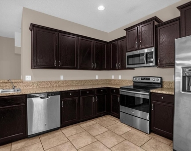 2144 Betsy Ross Lane - Photo Thumbnail 8