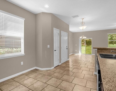 2144 Betsy Ross Lane - Photo Thumbnail 9