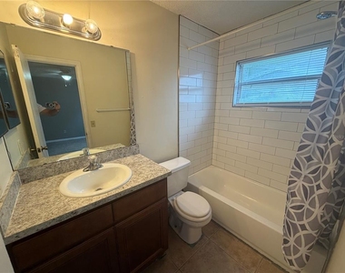 2415 S Cedar Avenue - Photo Thumbnail 9