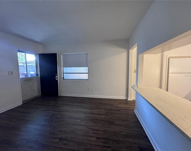 516 W Winter Park Street - Photo Thumbnail 5