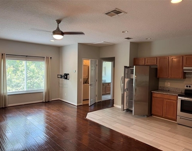 420 Park Lake Drive - Photo Thumbnail 93