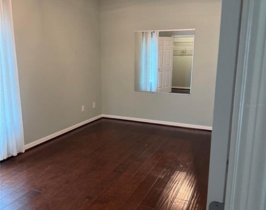 420 Park Lake Drive - Photo Thumbnail 96