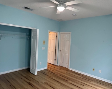 420 Park Lake Drive - Photo Thumbnail 40