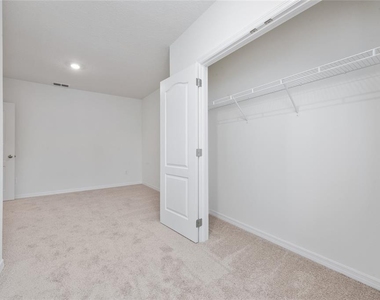 1153 Blue Jay Drive - Photo Thumbnail 11