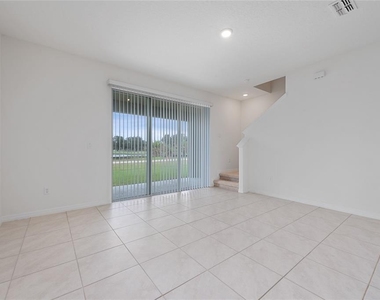 1153 Blue Jay Drive - Photo Thumbnail 6